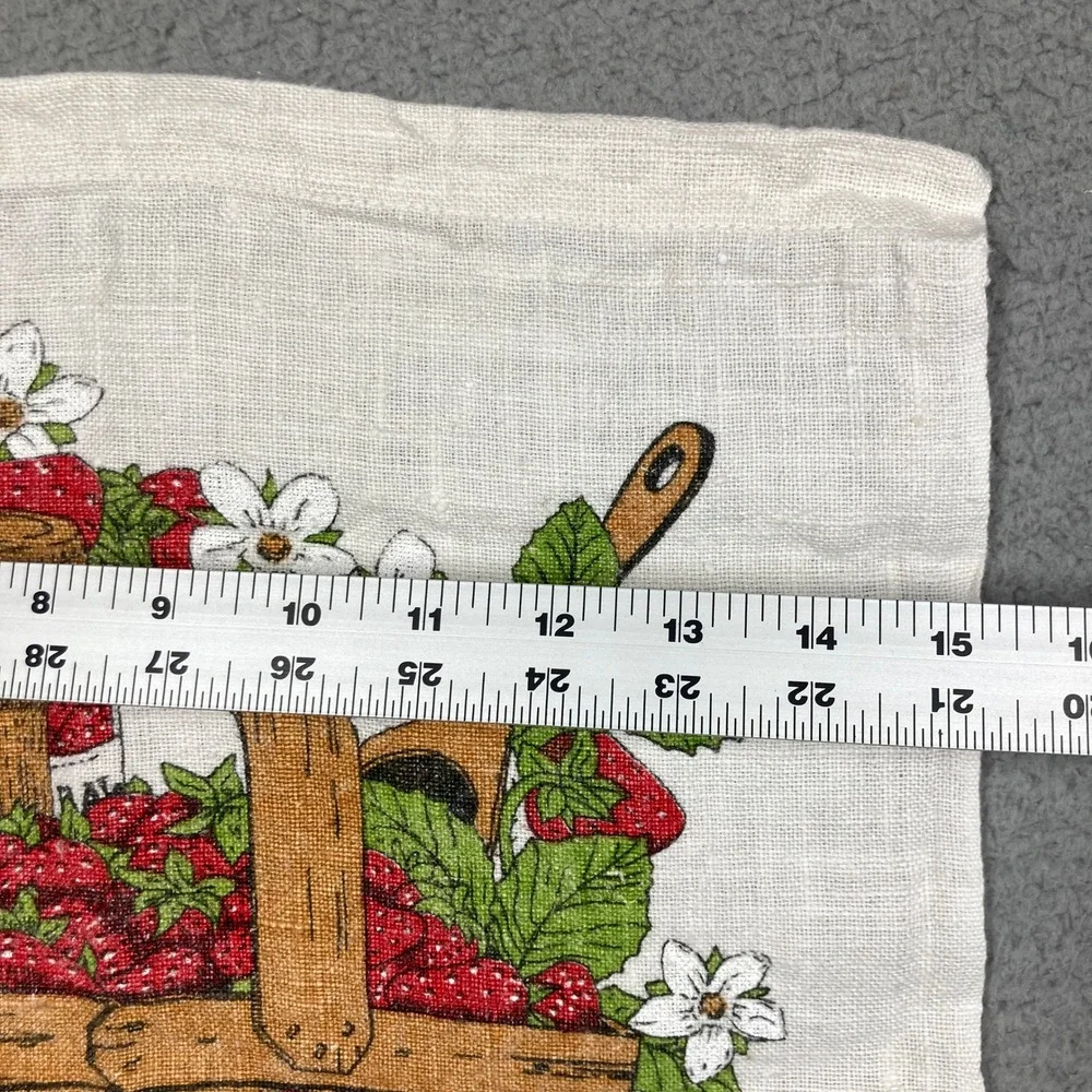 Vintage 1983 Calendar Tea Towel Unisex OS Cream Strawberry Linen Kitchen Decor